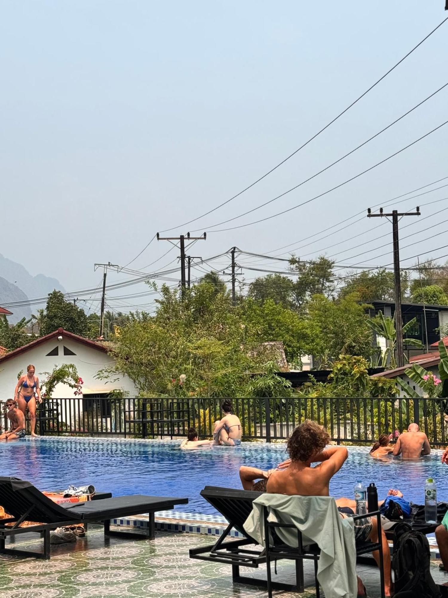 Jungle Backpackers View Hostel Vang Vieng Exterior photo